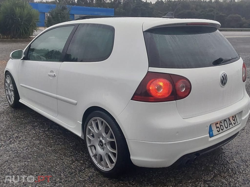 Volkswagen Golf 2.0 TDI R 170 cv