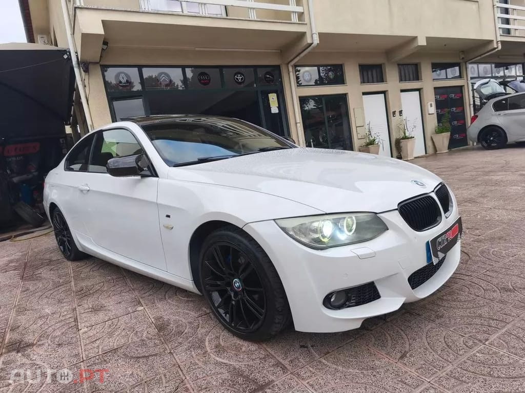 BMW 320  D Xdrive Coupe Aut M Sport Edition