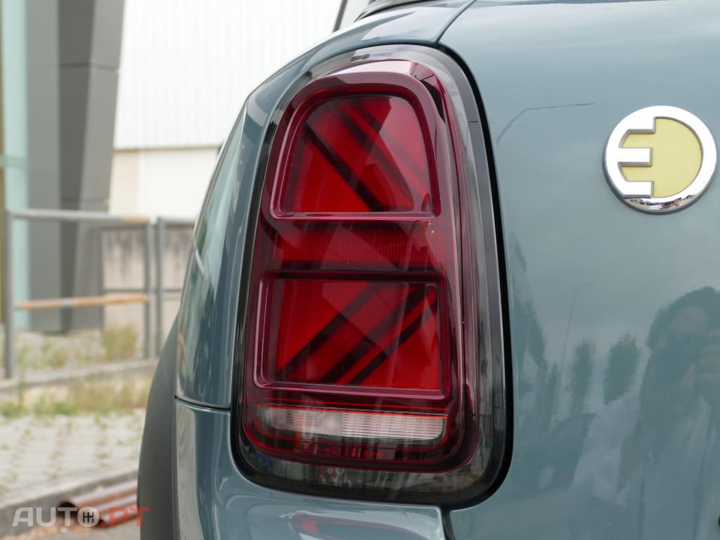 MINI Countryman Cooper SE ALL4 Classic Auto