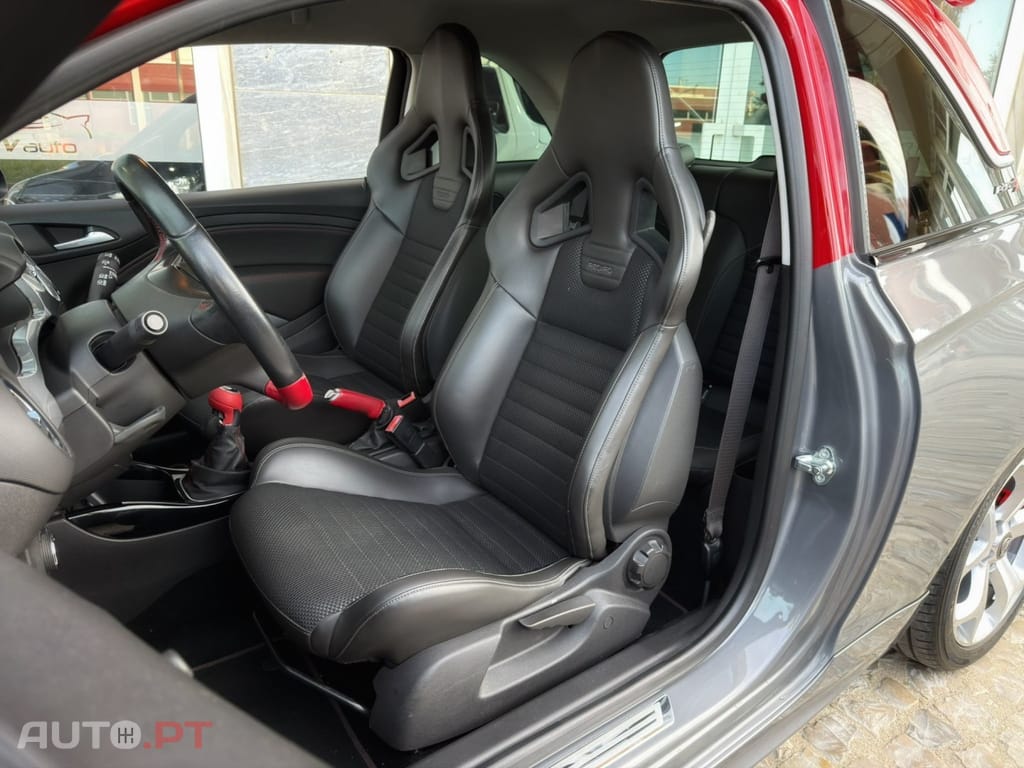 Opel Adam 1.4 T S