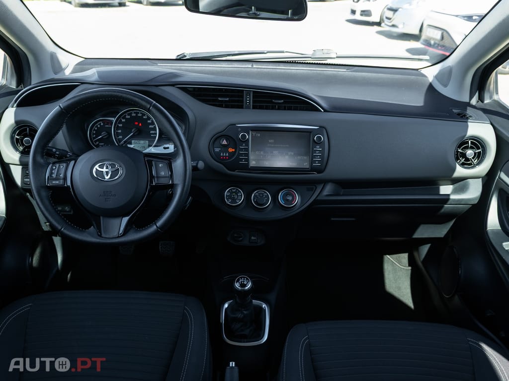 Toyota Yaris 1.0 VVT-i ACtive+AC