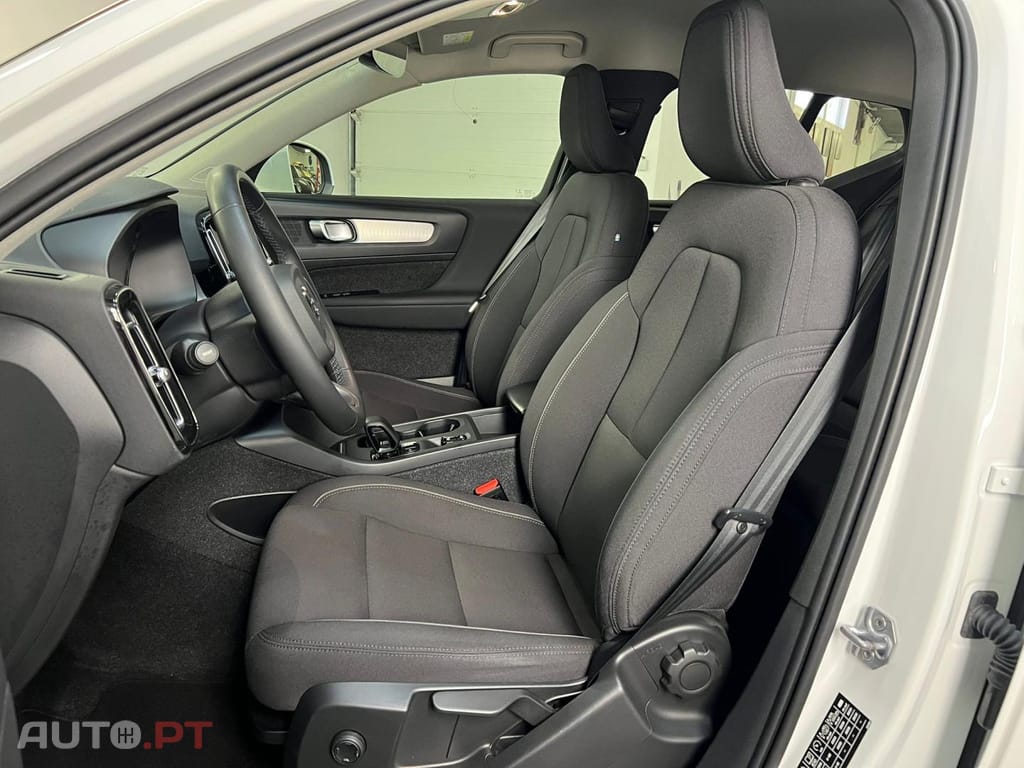 Volvo XC40 1.5 T4 211 PHEV Inscription