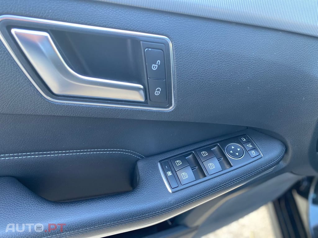 Mercedes-Benz E 300 Bluetec Hybrid Elegance