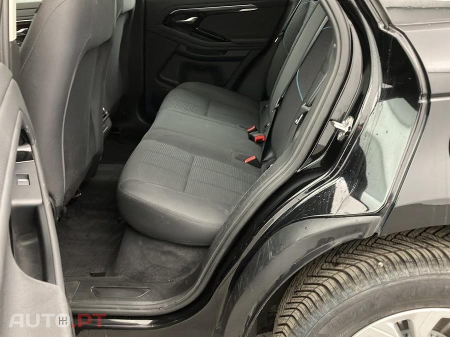 Land Rover Evoque 1.5 P300e AWD Auto