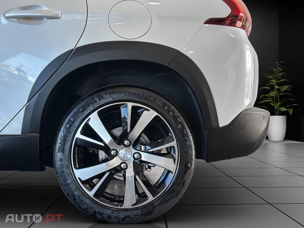 Peugeot 2008 1.2 PureTech GT Line