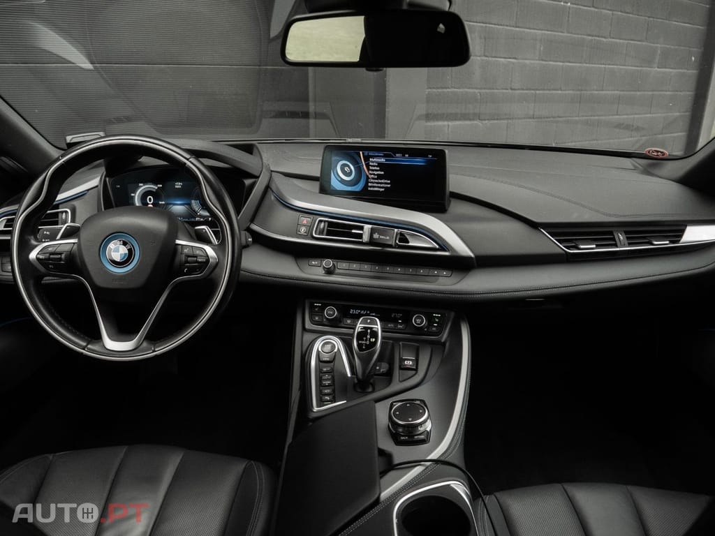 BMW i8 Coupé