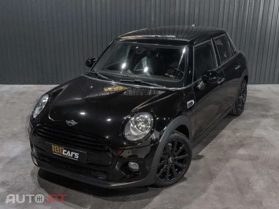 MINI Cooper Cooper D
