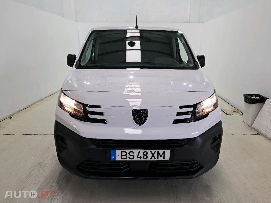 Peugeot Partner 1.5 BLUEHDI 100CV LONGA CAMERA TRASEIRA