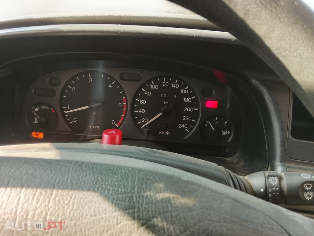 Ford Mondeo Mark 1