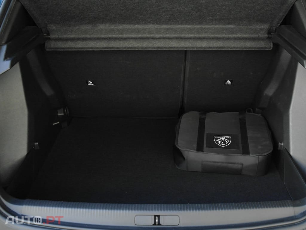 Peugeot E-2008 54 kWh Allure