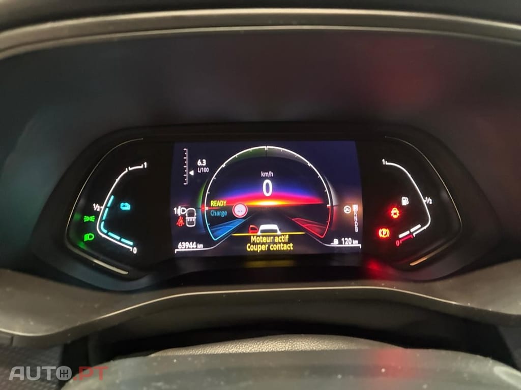 Renault Arkana E-Tech Evolution