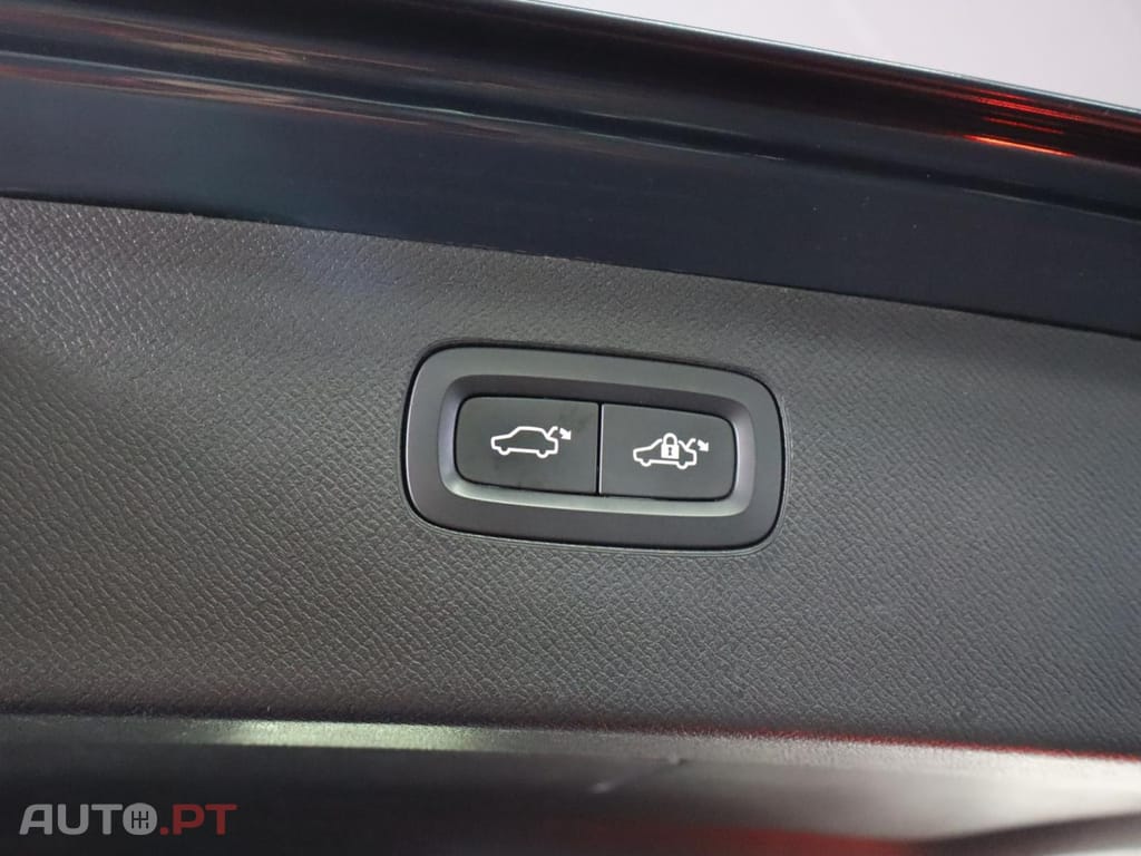 Volvo XC90 2.0 T8 PHEV Inscription AWD