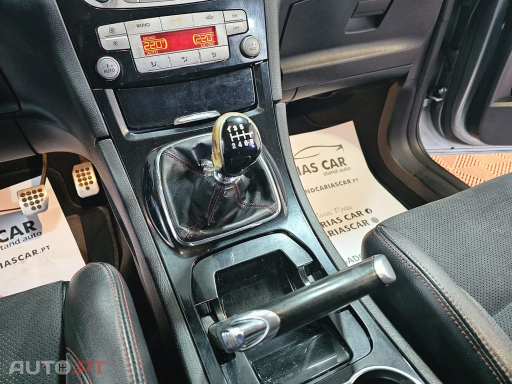 Ford S-Max 2.2 TDCi Titanium 7L
