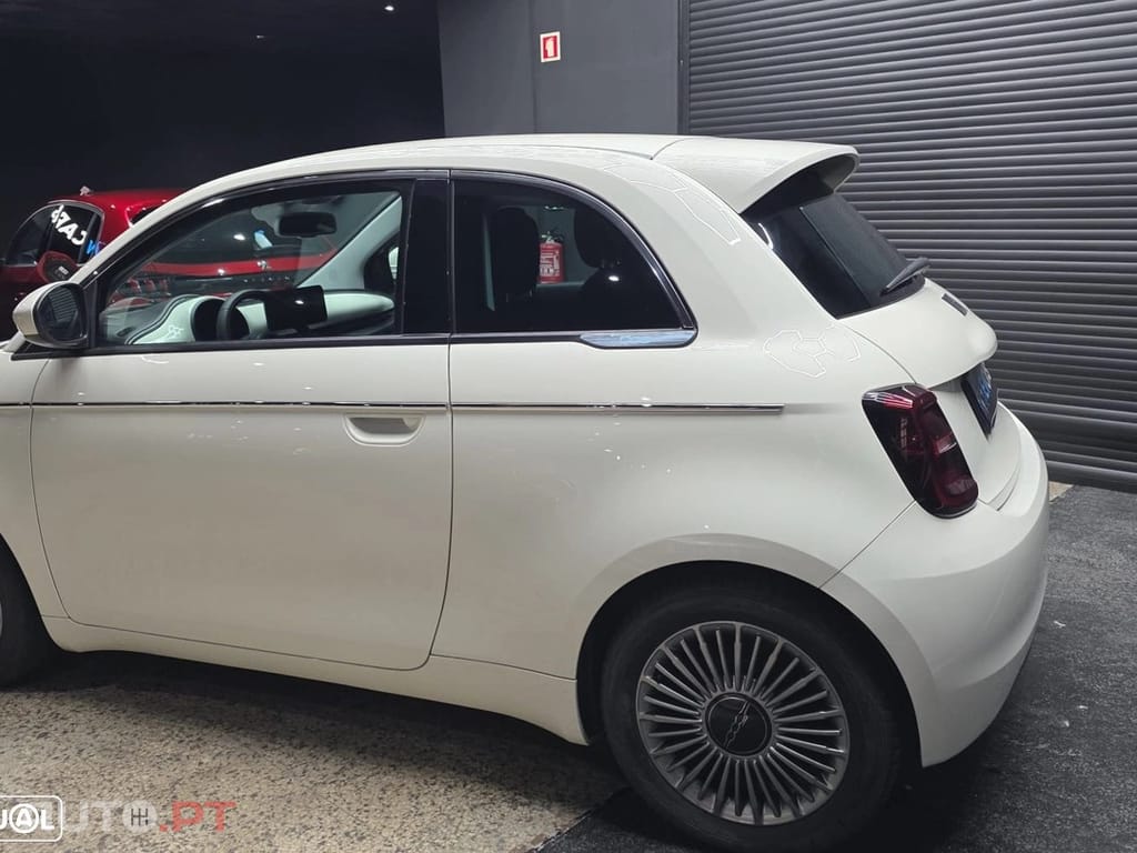 Fiat 500e 42 kWh Icon