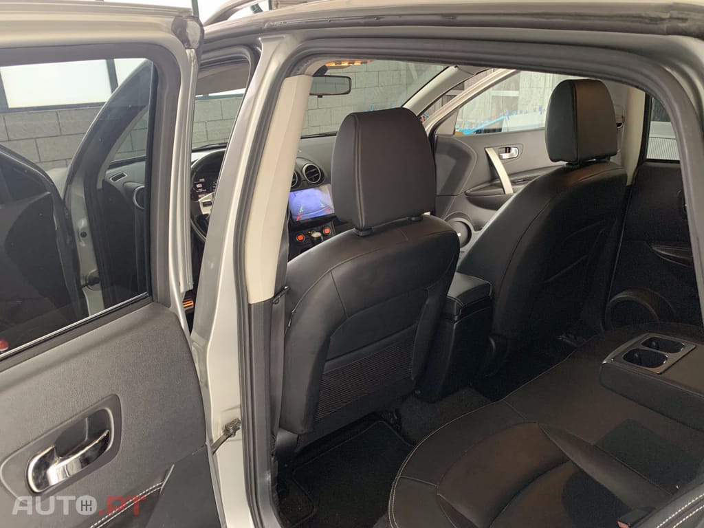 Nissan Qashqai TEKNA SPORT 1.5DCI 106 CV 4X2 (2010) 18”