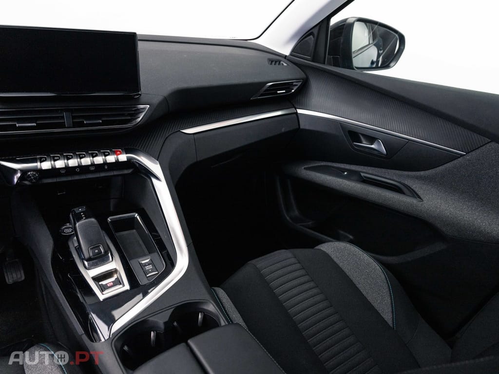 Peugeot 3008 1.5 BlueHDi Active Pack EAT8