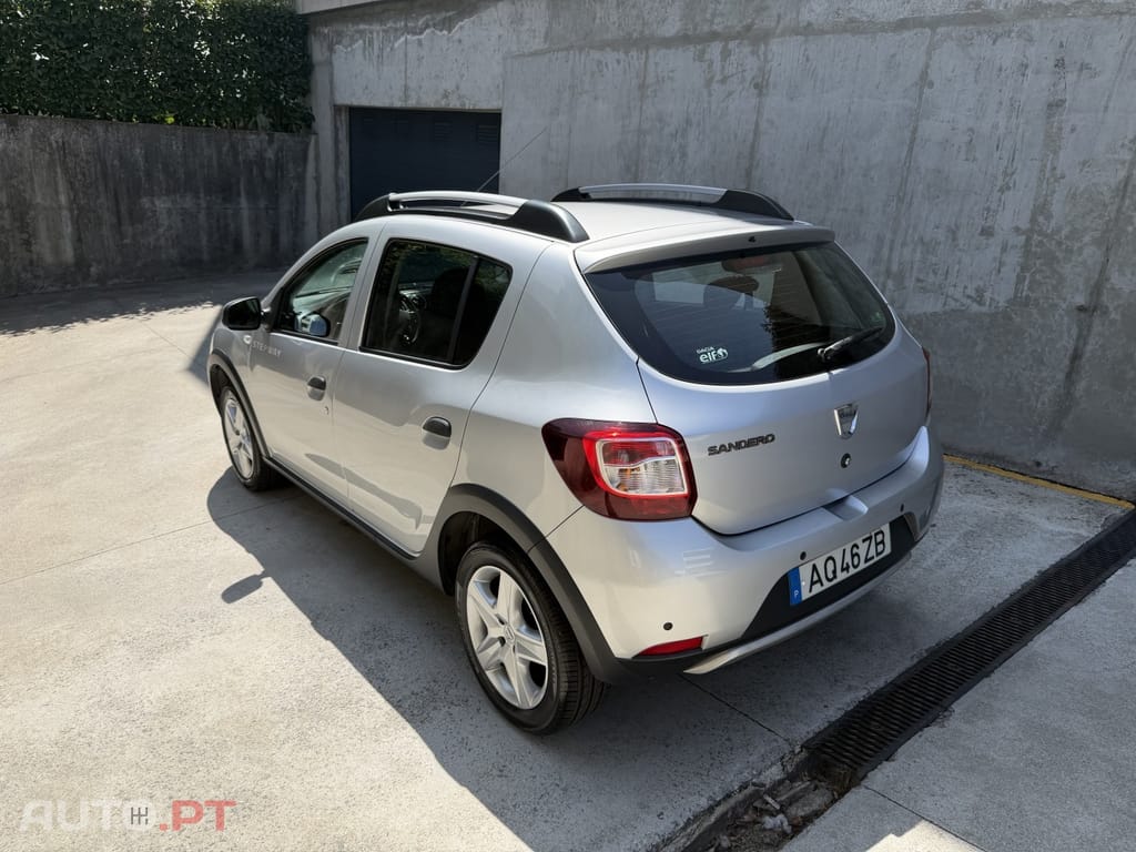 Dacia Sandero 1.5 dCi SL Stepway of Life — fotografia 6