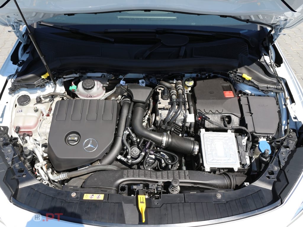 Mercedes-Benz GLA 250 e AMG Line