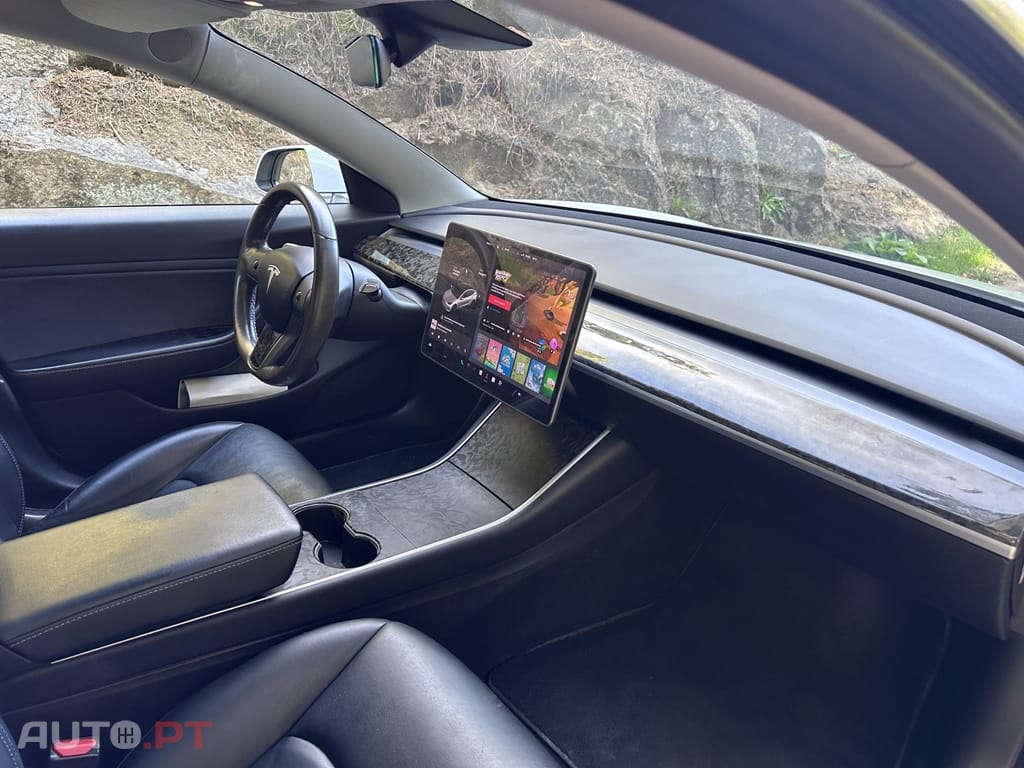 Tesla Model 3 Performance Dual Motor AWD