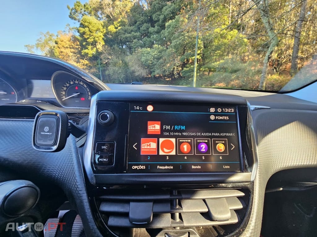 Peugeot 208 1.6 BlueHDi Allure