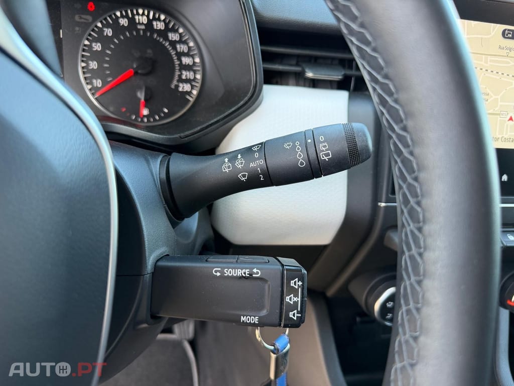 Renault Clio 1.0 TCe Evolution Bi-Fuel