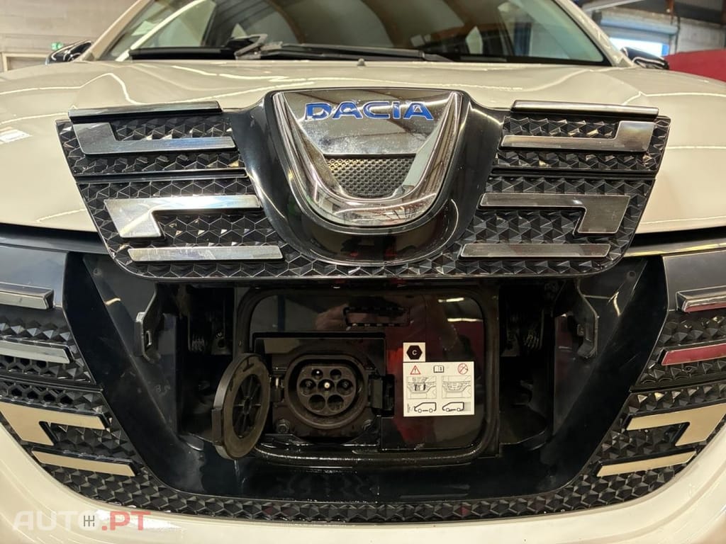 Dacia Spring Electric 45 Essential