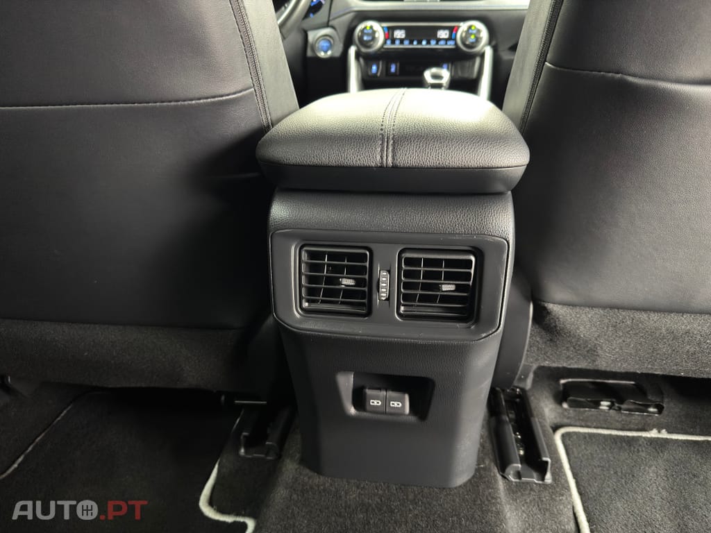 Toyota RAV4 HDF Square Collection