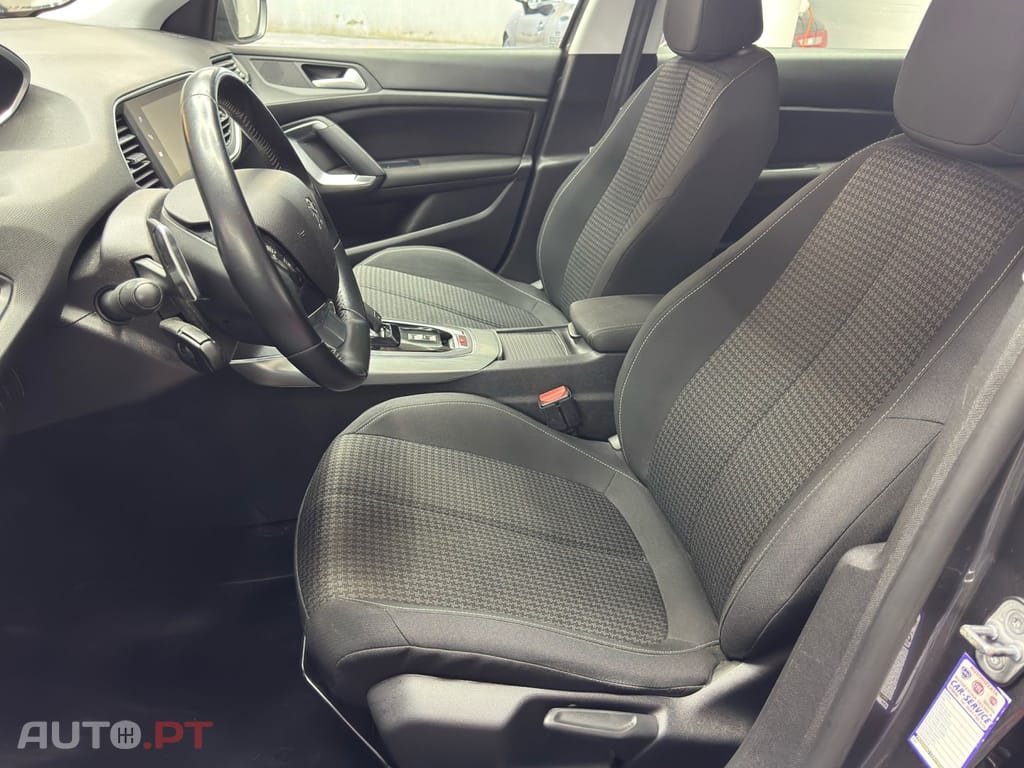 Peugeot 308 1.5 BlueHDi Allure EAT8