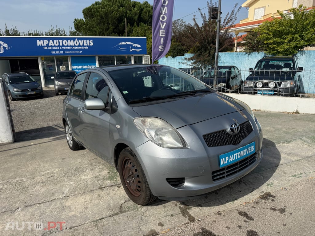 Toyota Yaris 1.0 VVT-i AC