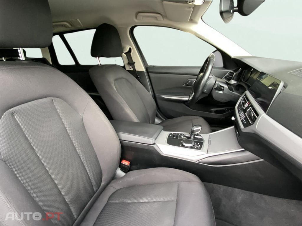 BMW 330 e Corporate Edition Auto