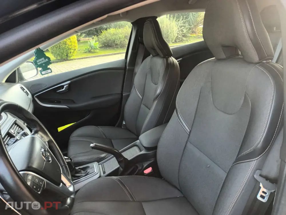 Volvo V40 Cross Country 2.0 D3 Geartronic