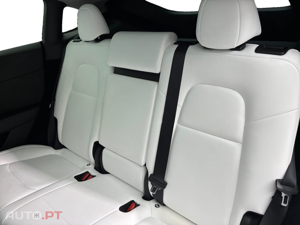 Tesla Model Y Long Range Dual Motor AWD