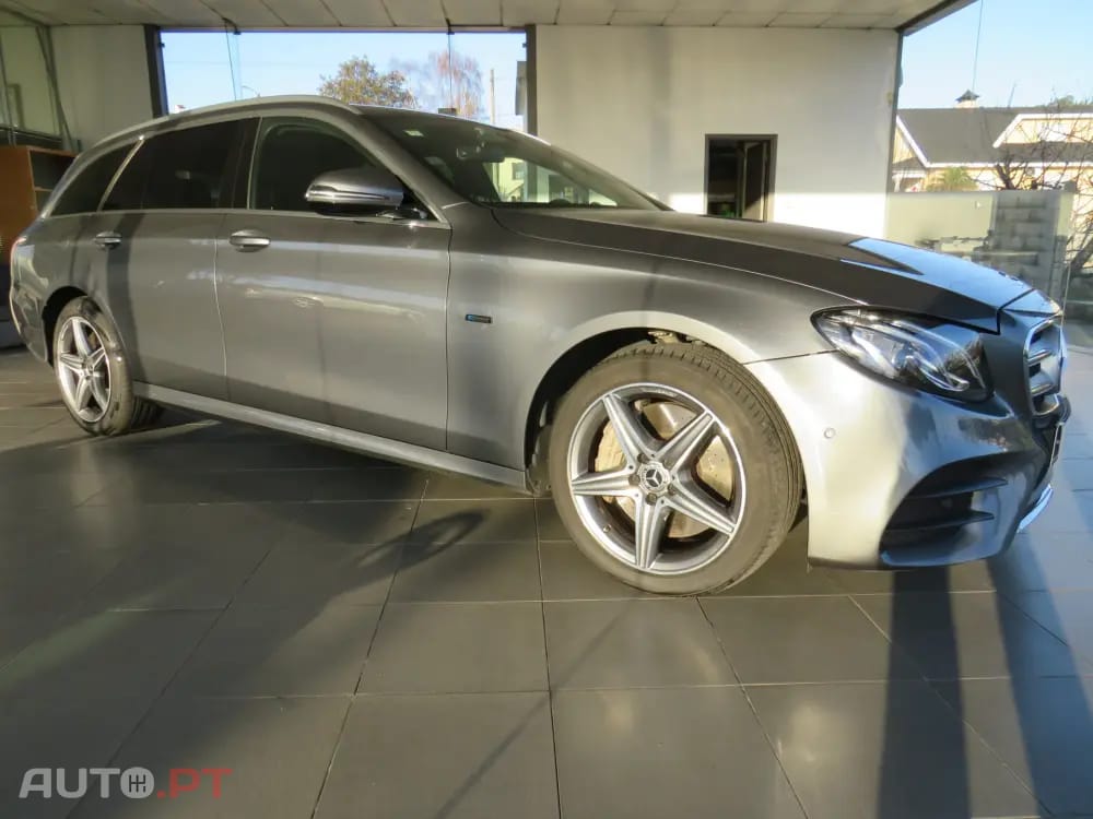 Mercedes-Benz E 300 de AMG Line