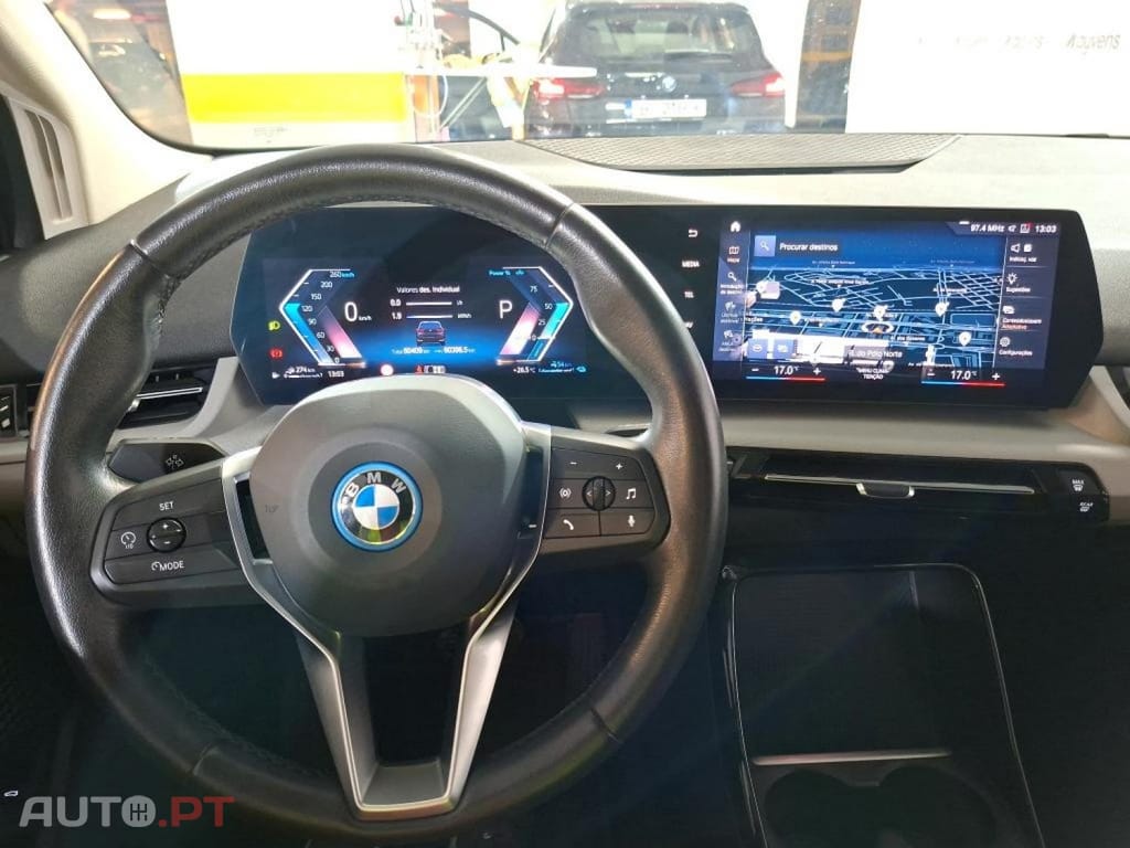 BMW 225 e xDrive
