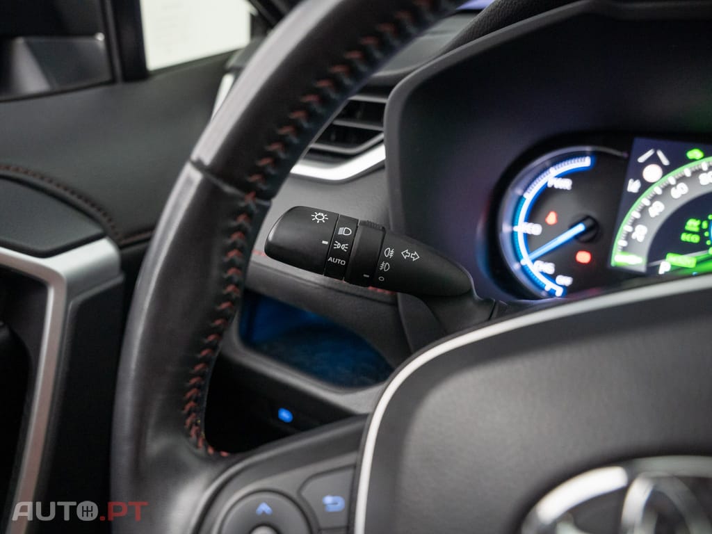 Toyota RAV4 2.5 HDF Plug-in Premium AWD-i
