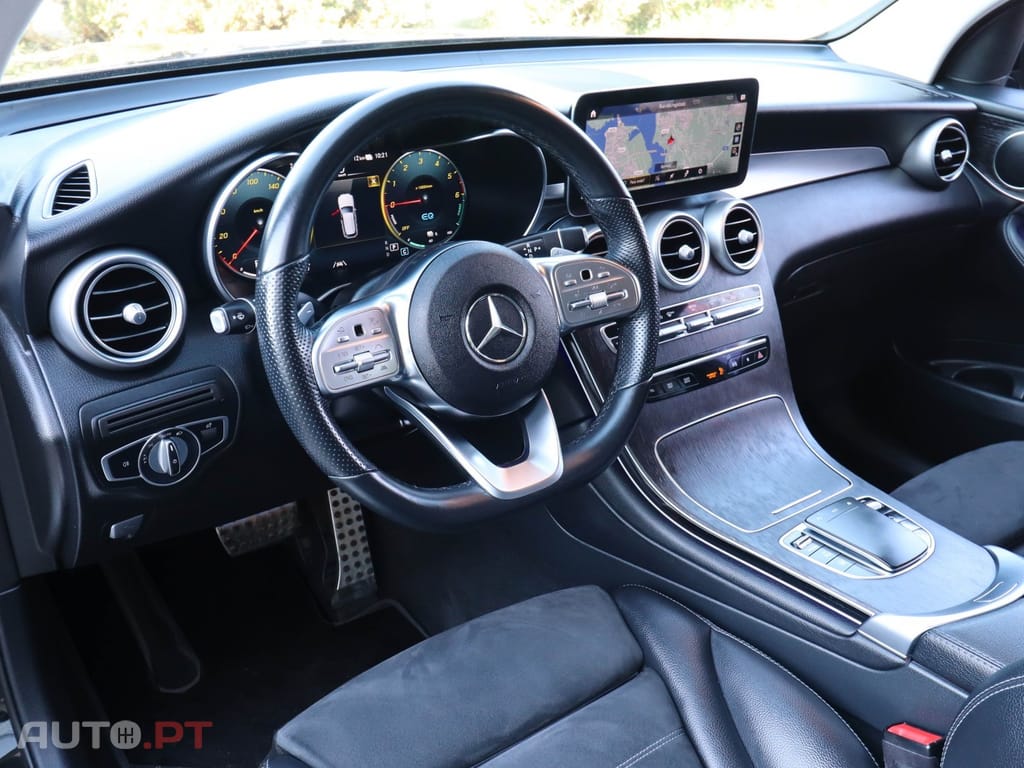 Mercedes-Benz GLC 300 AMG