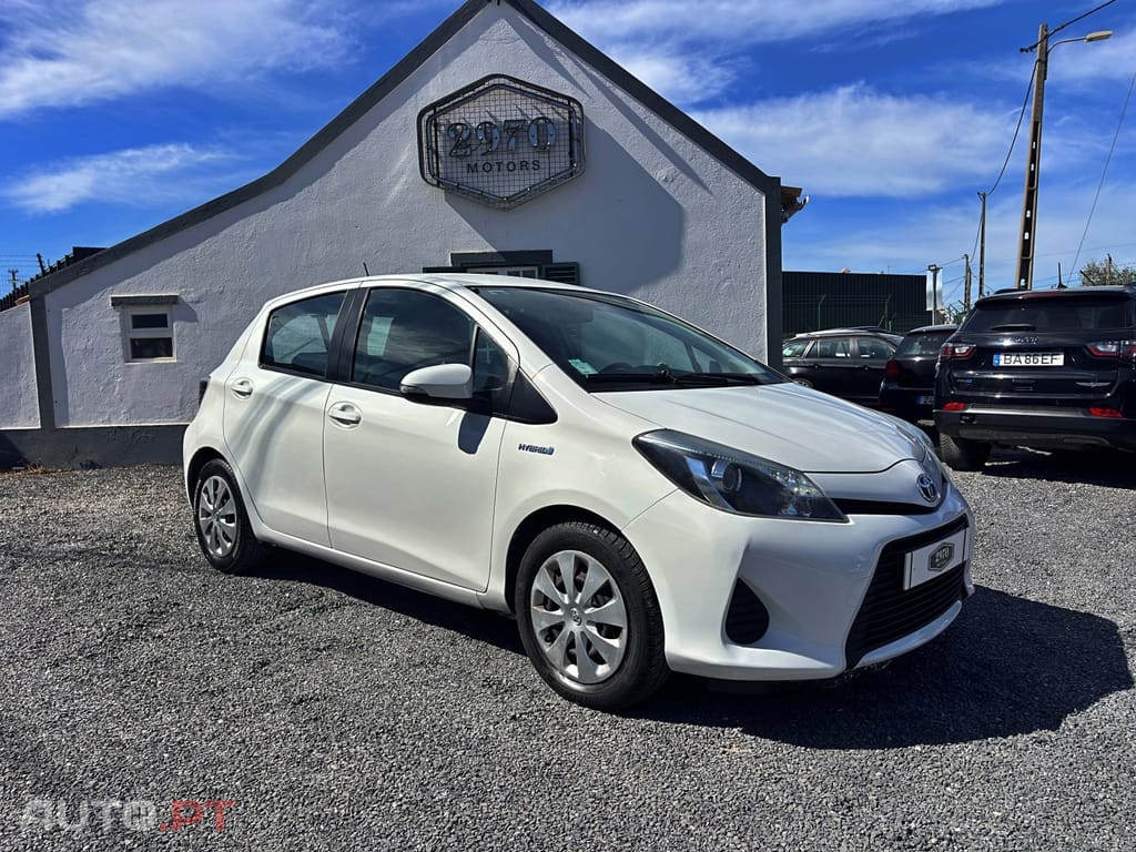 Toyota Yaris 1.5 HSD Comfort