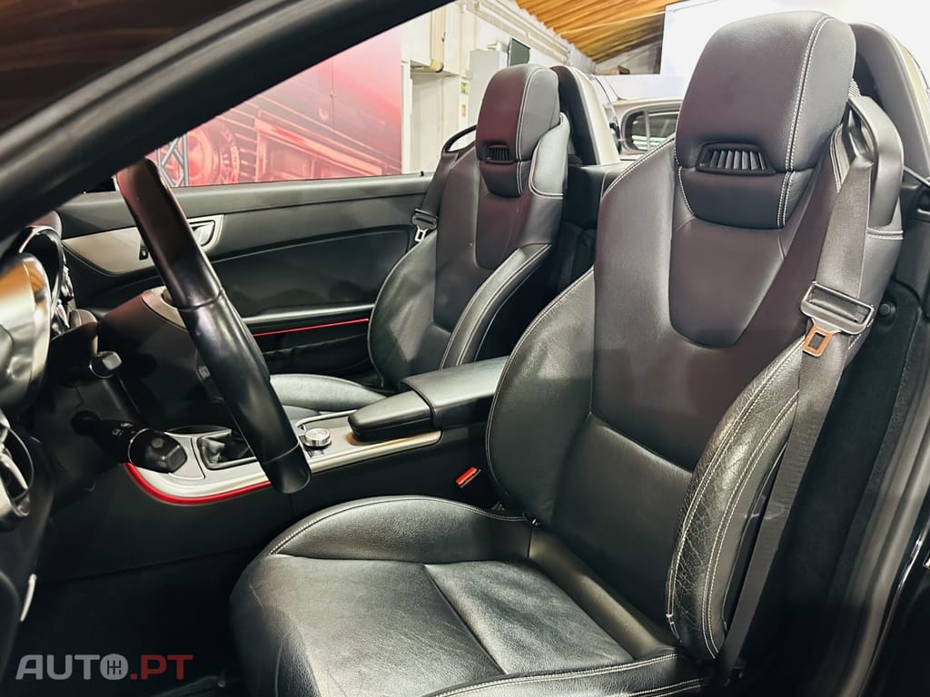 Mercedes-Benz SLK 200 (BlueEFFICIENCY)