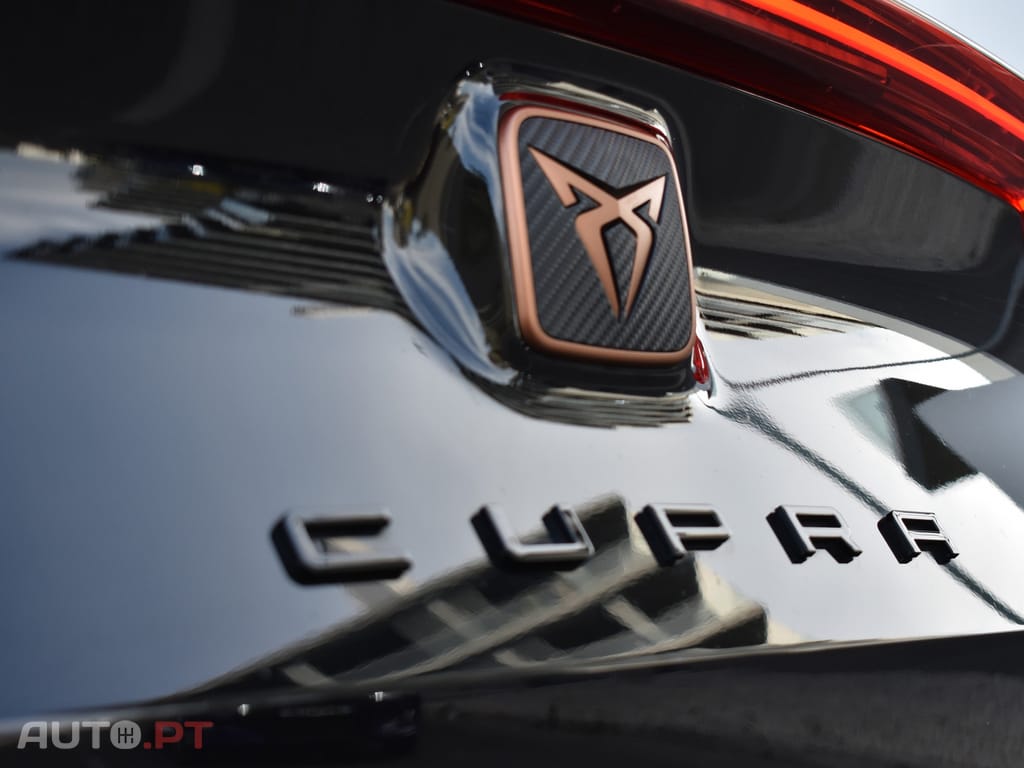 Cupra Formentor 1.4 e-Hybrid Cupra DSG VZ