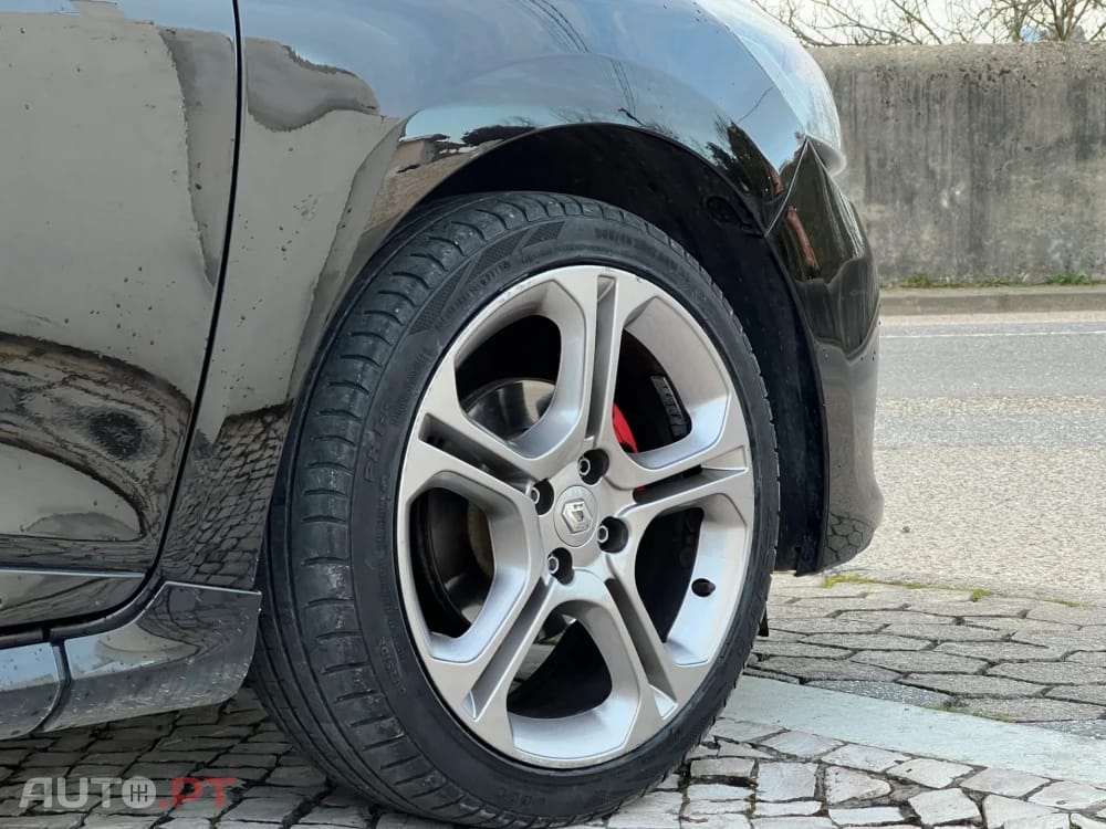 Renault Clio 1.2 TCE GT EDC