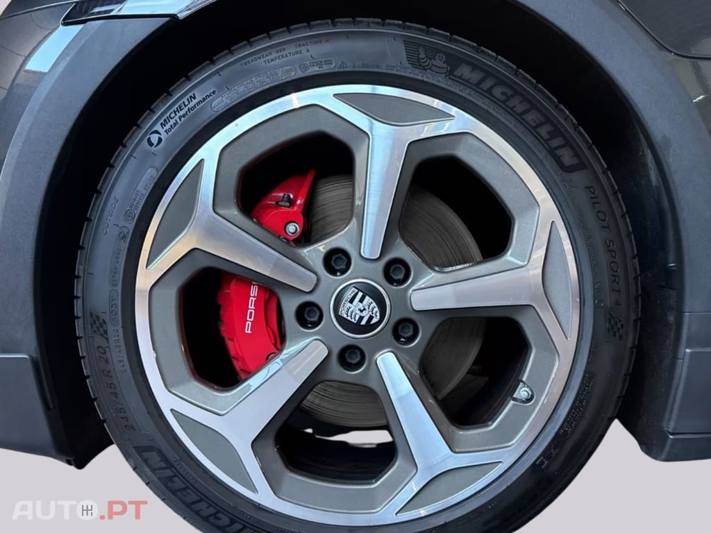 Porsche Taycan 4S I.V.A DEDUTIVEL 