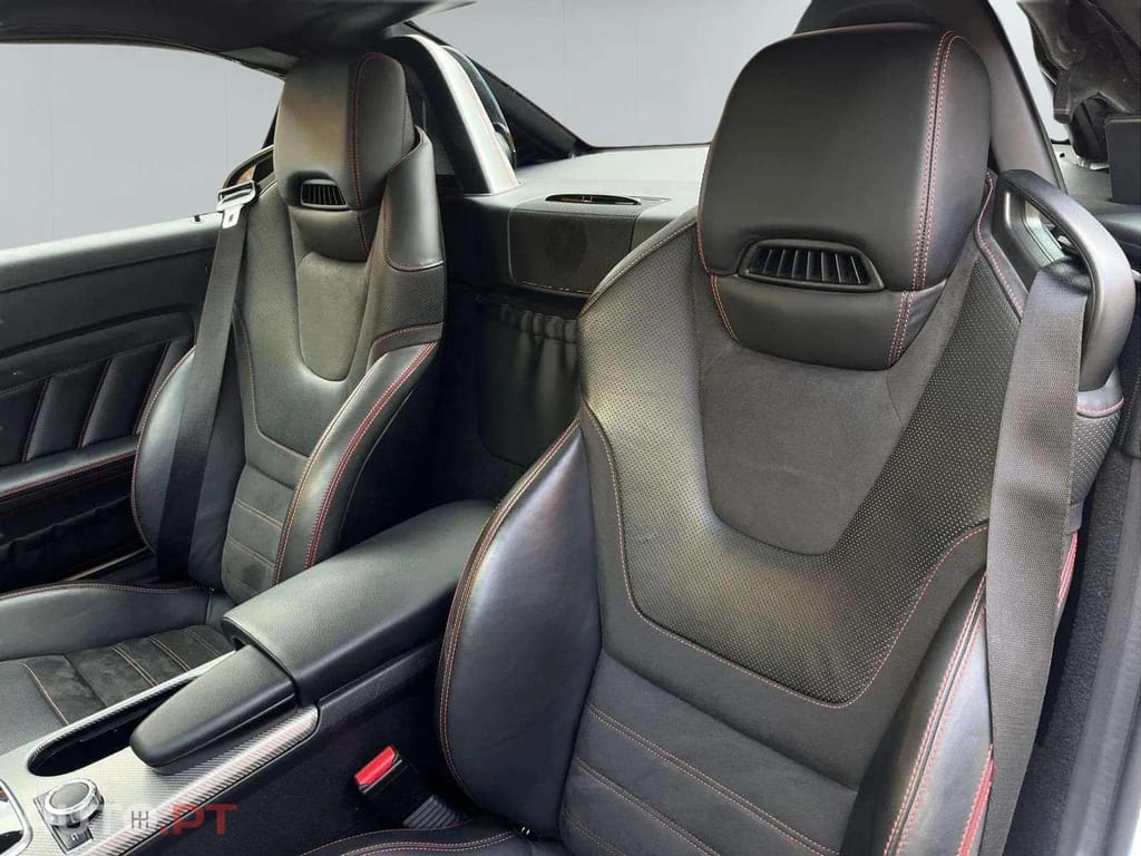 Mercedes-Benz SLC V6