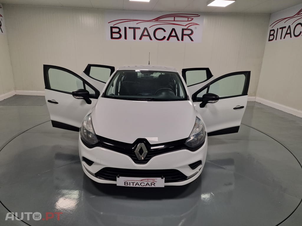 Renault Clio SOCIETE 1.5 DCI ZEN IVA DEDUTIVEL