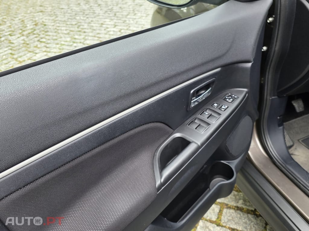 Mitsubishi ASX 1.8 DI-D 2WD Intense