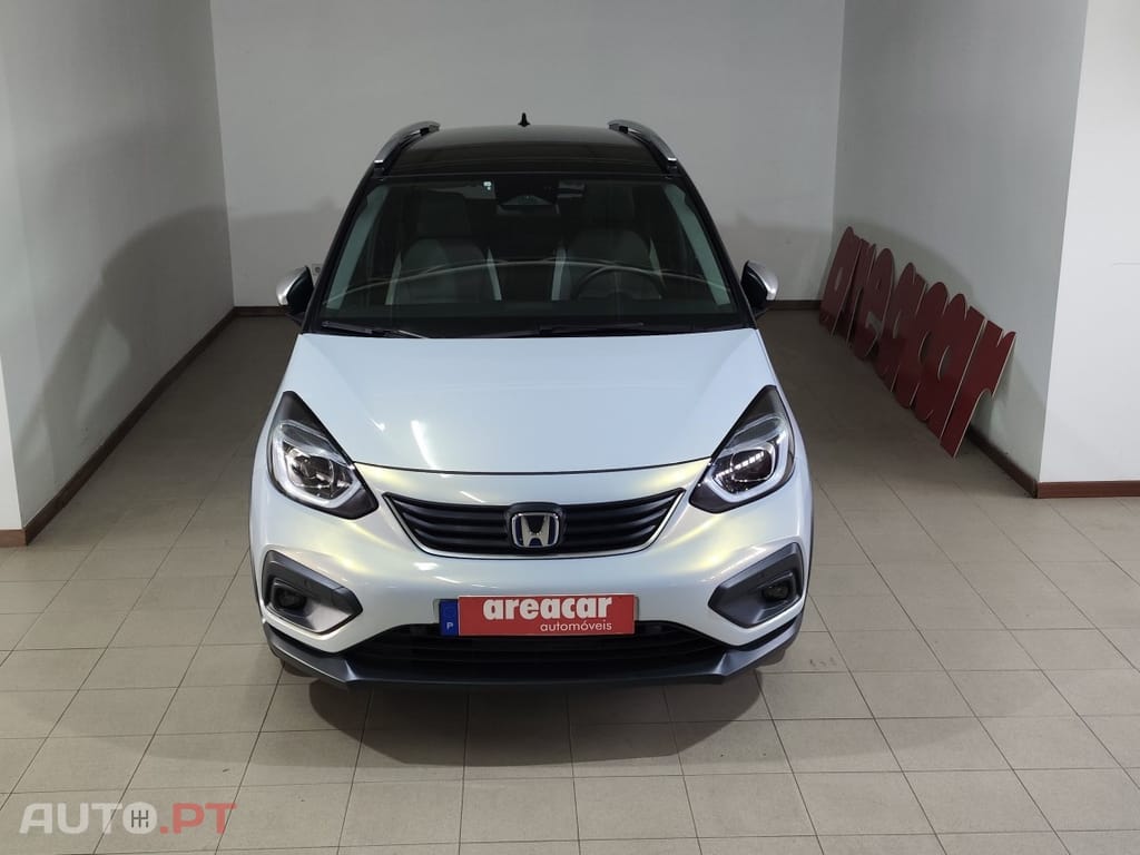 Honda Jazz 1.5i-MMD Crosstar Executive