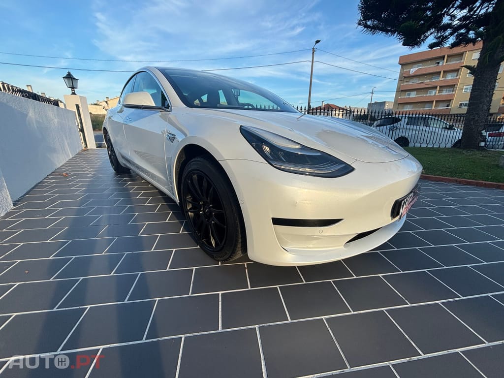 Tesla Model 3 Long Range Tração Traseira