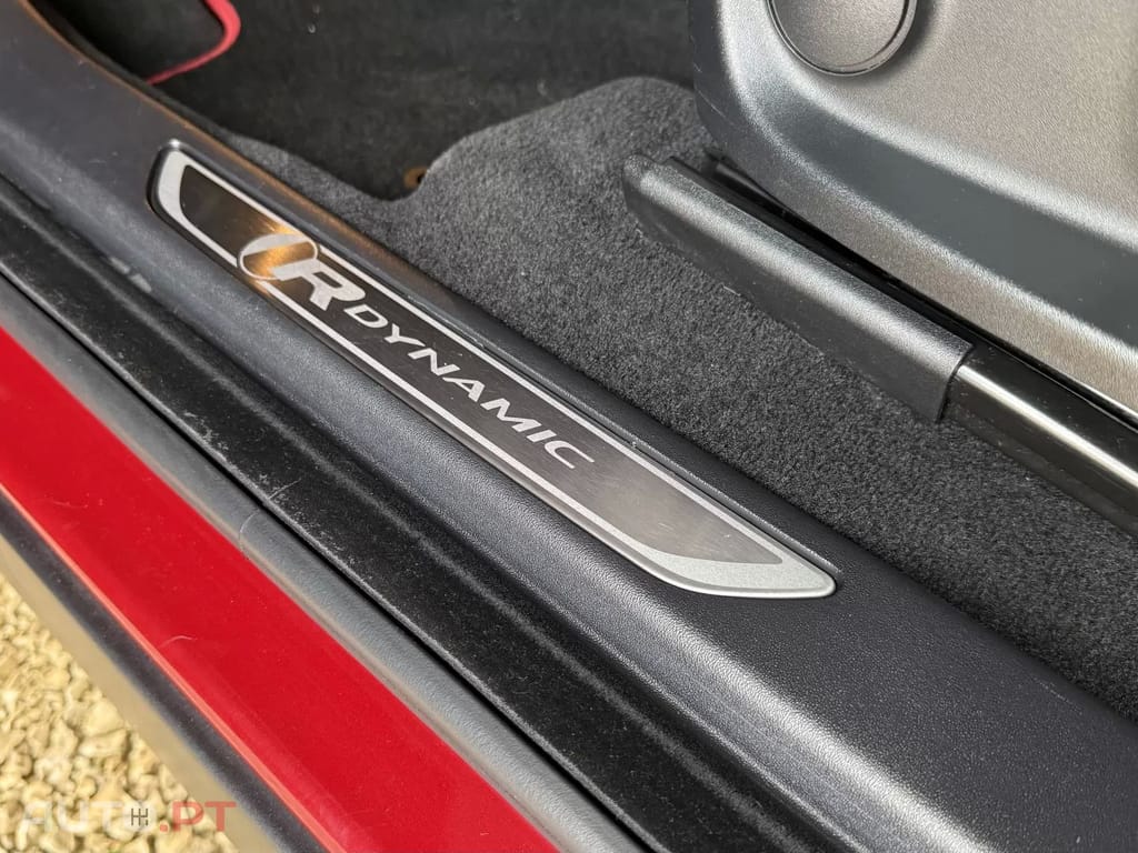 Jaguar E-Pace D150 AWD R-Dynamic