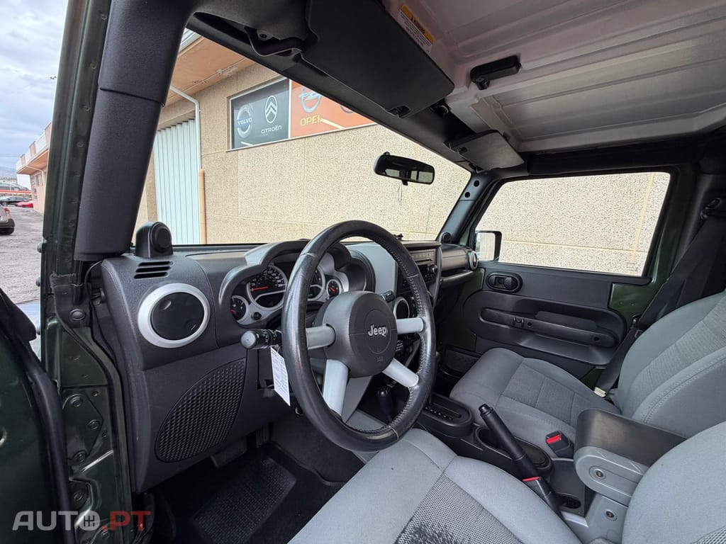Jeep Wrangler 2.8 CRD ATX Sahara Limited