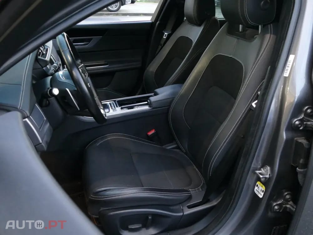 Jaguar XF 2.0 D R-Sport Aut.