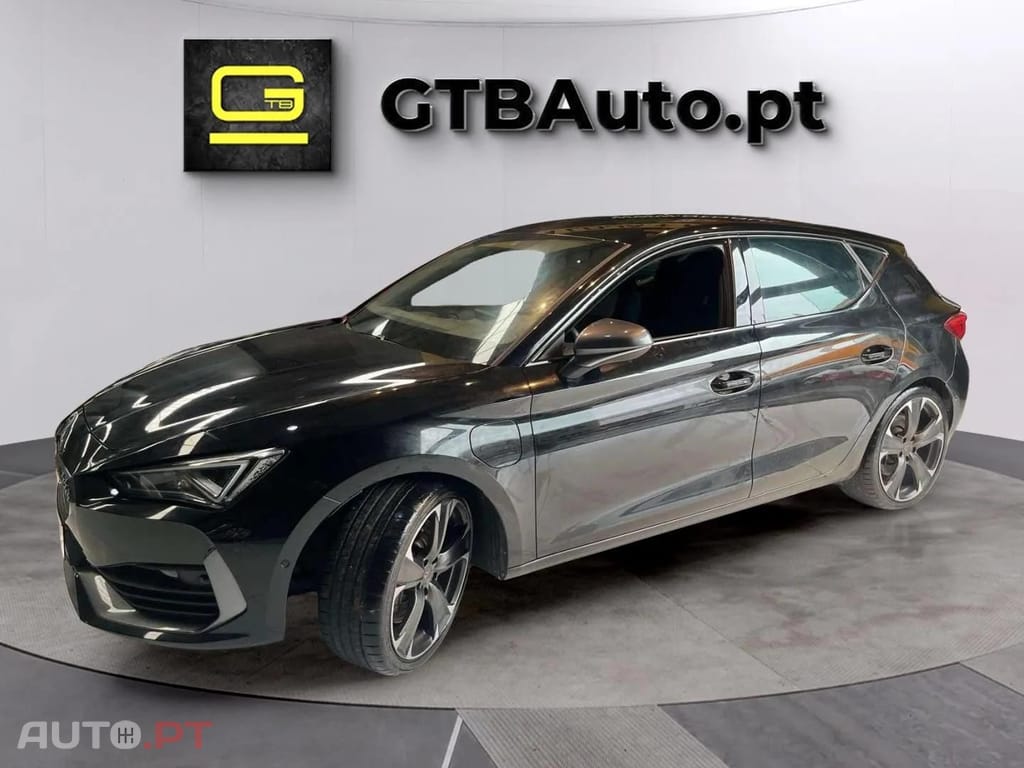 Cupra Leon 1.4 e-Hybrid VZ 245CV